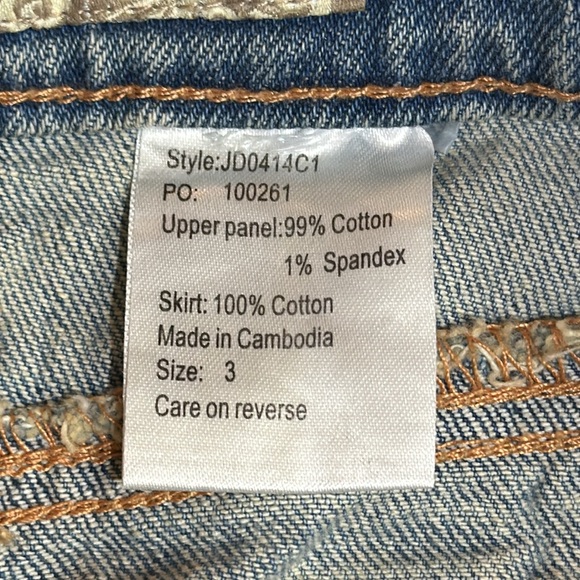 Mudd Jeans  Boho Tiered Denim and Floral Cotton Ruffle Skirt - Picture 5 of 10